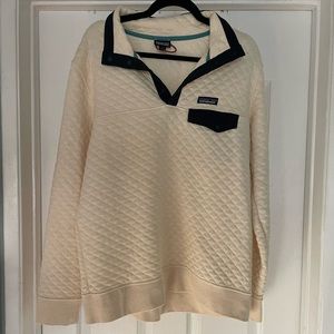 Patagonia quilted cream pullover
